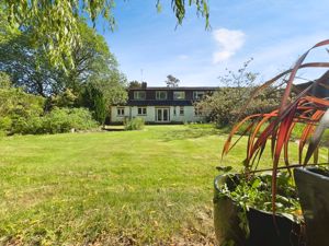 Photo 24- click for photo gallery